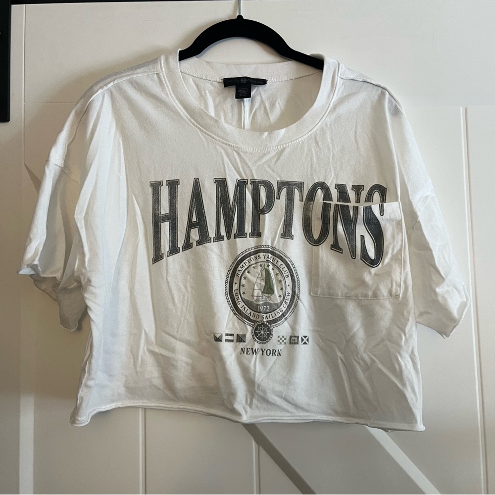 Cropped Hamptons Tee